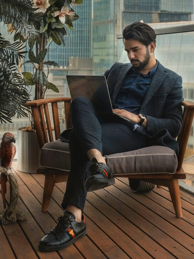 INTELLIGENT लोगों की 7 आदतें जल्दी जान लो